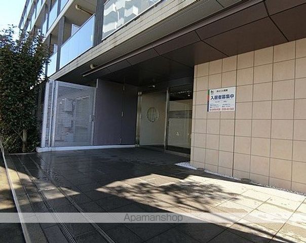 レジデンス雪谷大塚の玄関写真