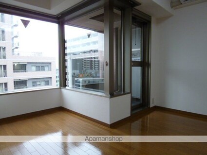 エルミナｅｅビルディング[1R/28.57m2]の内装