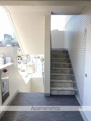 東京都台東区上野３丁目[1LDK/50.59m2]の共用部8