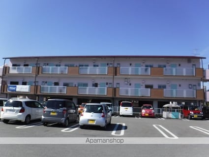 コーポ川江[2K/42.9m2]の外観3