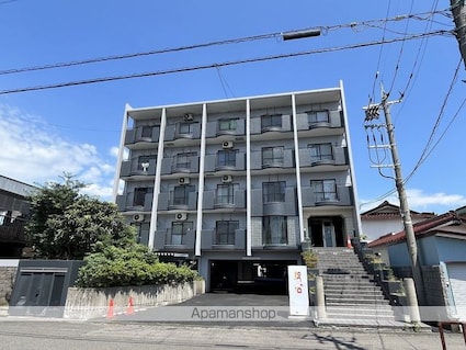 エステートヨーコー[1K/28m2]の外観1