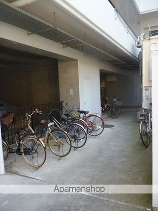 和歌山県和歌山市田中町３丁目[2LDK/52.7m2]の共用部6