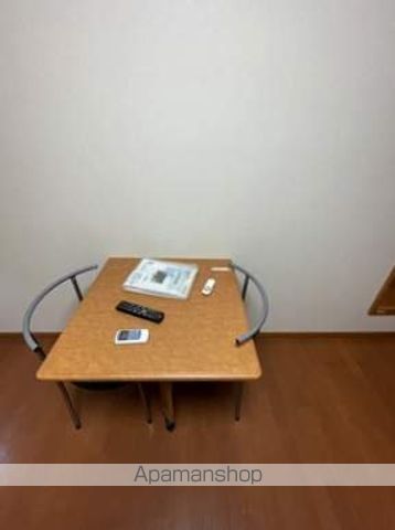 レオパレスロワジール西野Cの内装写真