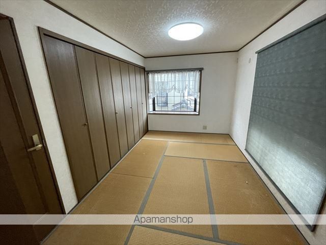 近鉄京都線 久津川駅 徒歩10分 2階建 築29年の内装写真