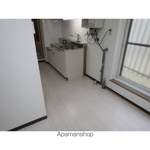 シャネル麻生参番館の内装写真