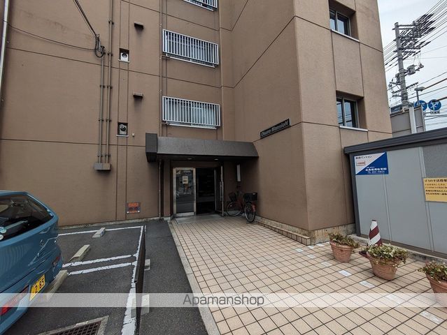 奥野マンションの玄関写真