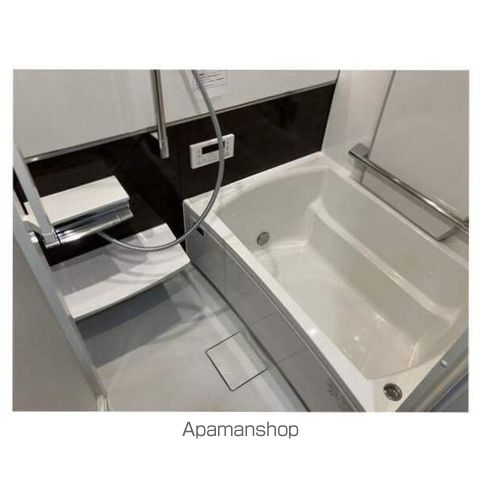 シーズンフラッツ渡辺通の内装写真