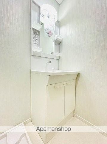 シャトル岡崎の内装写真