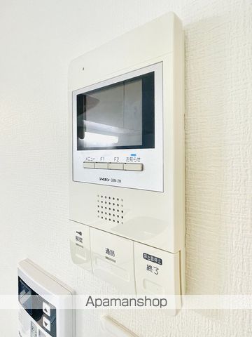 イースエーフォーの内装写真