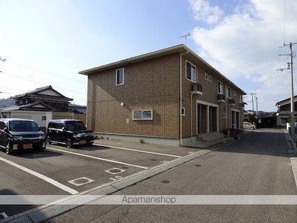 ローズコート阿部Ｃ・Ｄ棟[2LDK/50m2]の駐車場