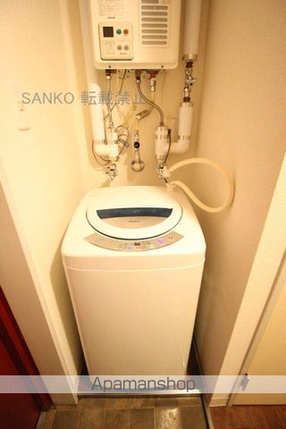 PEOPLE NOIIIの内装写真