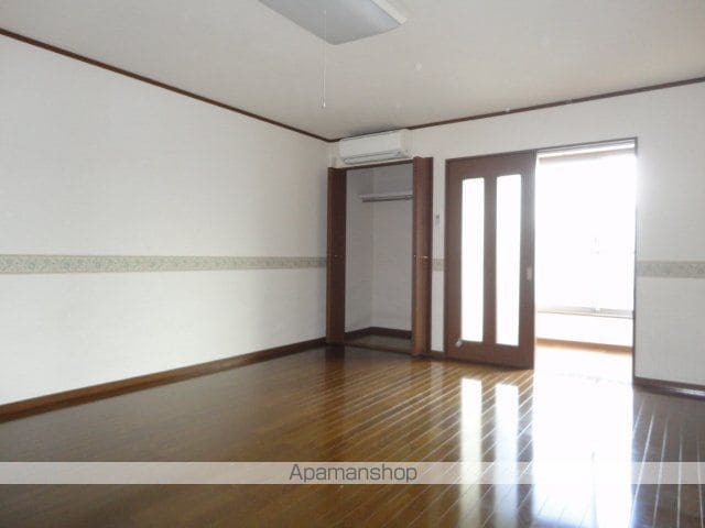 AMANDEの内装写真