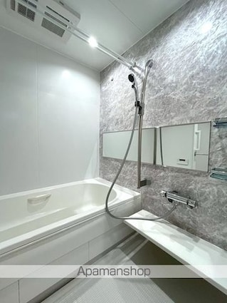 Ｎ・Ｗ　ＲＥＳＩＤＥＮＣＥ　ＡＳＡＧＡＹＡ[3LDK/68.09m2]のバス
