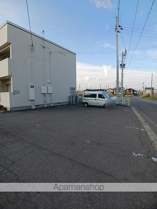 クラインシュロスＫ[3LDK/67.64m2]の駐車場