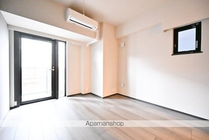 東京都目黒区東山２丁目[1K/25.44m2]のリビング・居間3