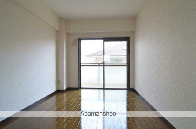 メイプルIIIの内装写真