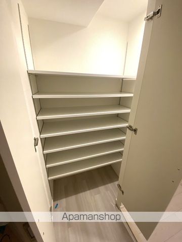 スプランディッド上本町WESTIIの内装写真