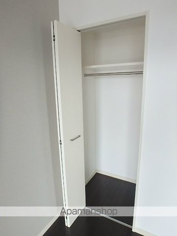 ラクレイス西新レジデンシャルタワーの内装写真