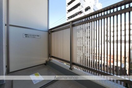ハーモニーレジデンス中野本町パークサイド[2K/25.5m2]のバルコニー