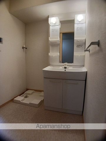 イリス Dの内装写真
