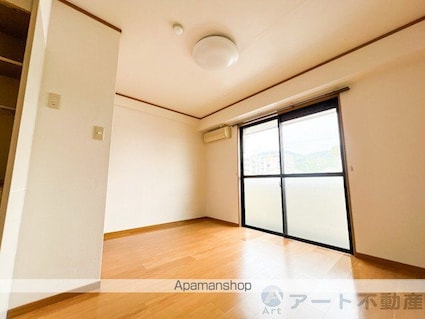 明山[1R/24m2]の共用部1