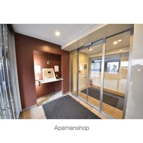 BLOCK HILLSの玄関写真