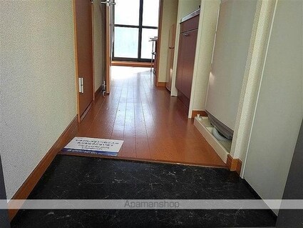 レオパレス英俊Ｅ[1K/23.18m2]の玄関