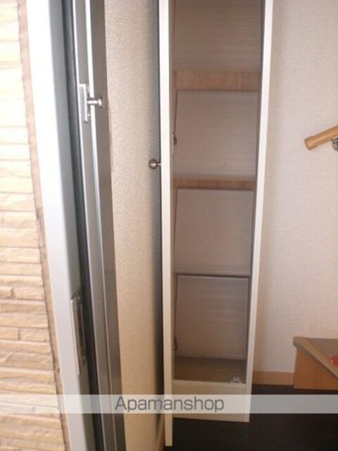 レオネクストやまと[1K/28.02m2]の収納2