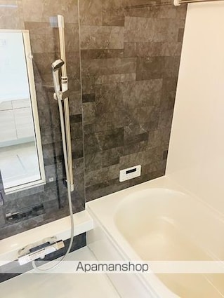 グランドメゾン城ケ丘[1K/30.03m2]のバス