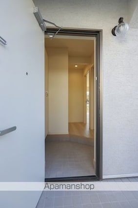 東京都板橋区東新町１丁目[3LDK/79.48m2]の玄関