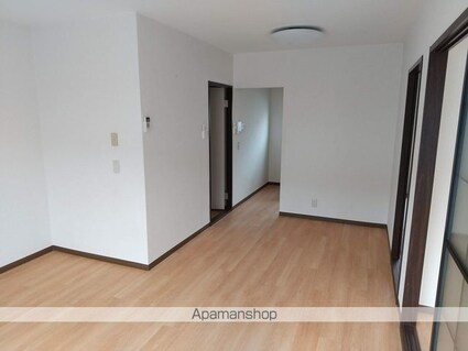 フレグランス上杉[2LDK/54.13m2]のリビング・居間