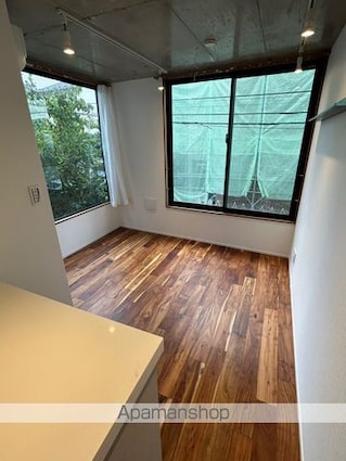 ＣＲＥＡＬ板橋氷川町[1R/15.54m2]のリビング・居間