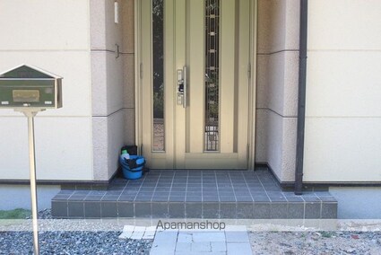 向島町６ＬＤＫ貸家[6LDK/177.21m2]のエントランス