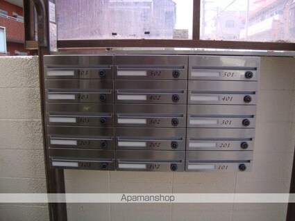 ヴィラ平成[1K/22.36m2]の共用部3