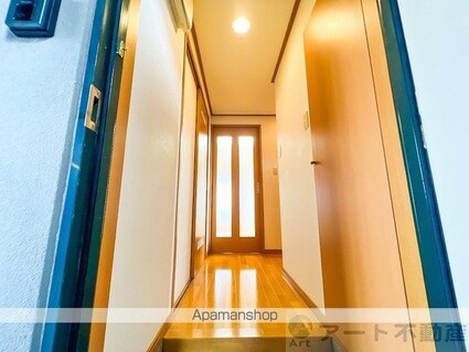 エバーリーブズカワモト[1DK/39.76m2]の玄関