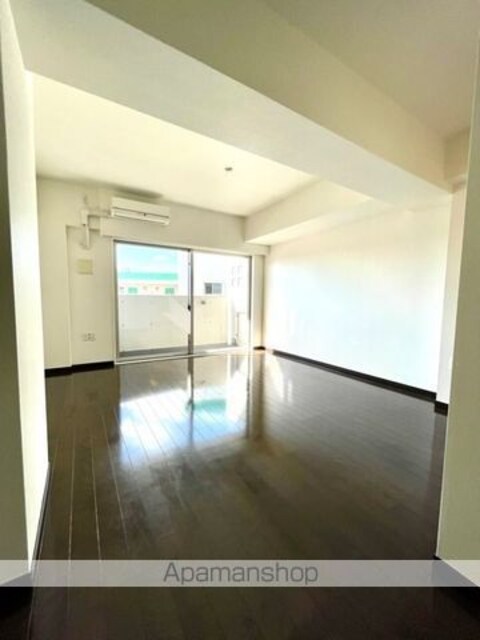 レジディア三軒茶屋Ⅱ[2LDK/67.8m2]のリビング・居間