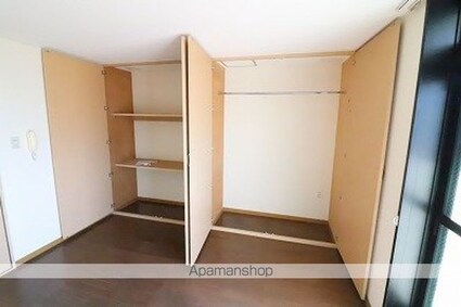 レオパレス拝島町[1DK/33.12m2]の収納