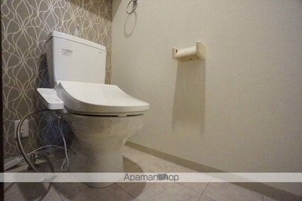 Ｐａｒａ　Ｈｅｒｏ’ｓ「パラヒーローズ」[1K/27.81m2]のトイレ