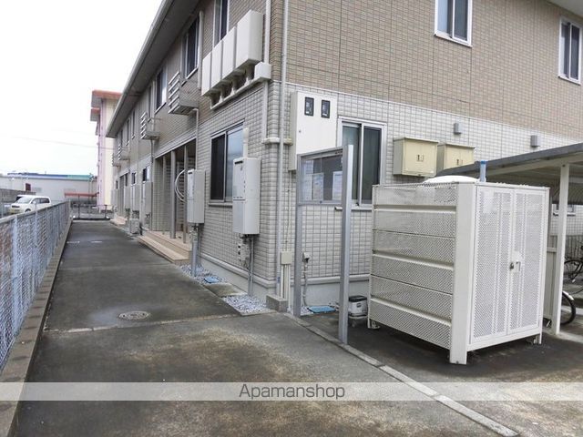 セジュール カーラの玄関写真