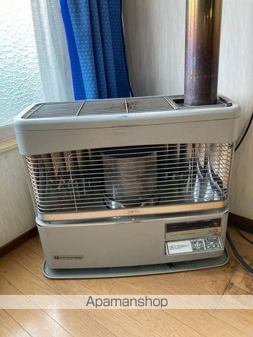 小樽市 1階建 築37年の内装写真