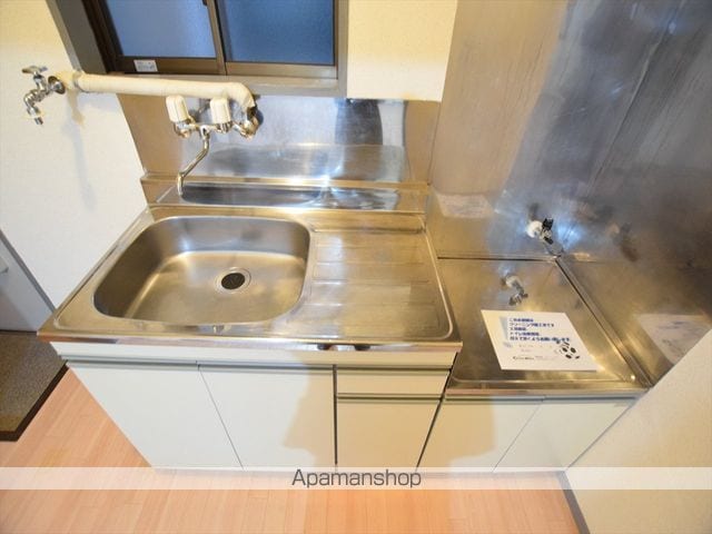 プチメゾンミカドIIの内装写真