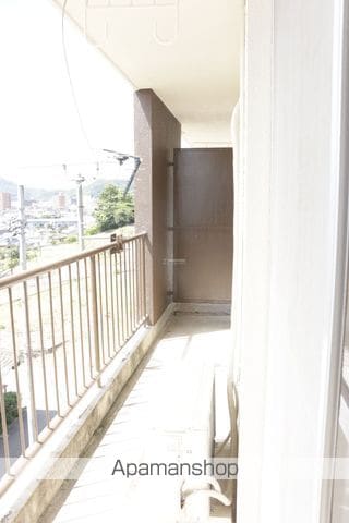 ヴィラナリー三原5号棟の内装写真