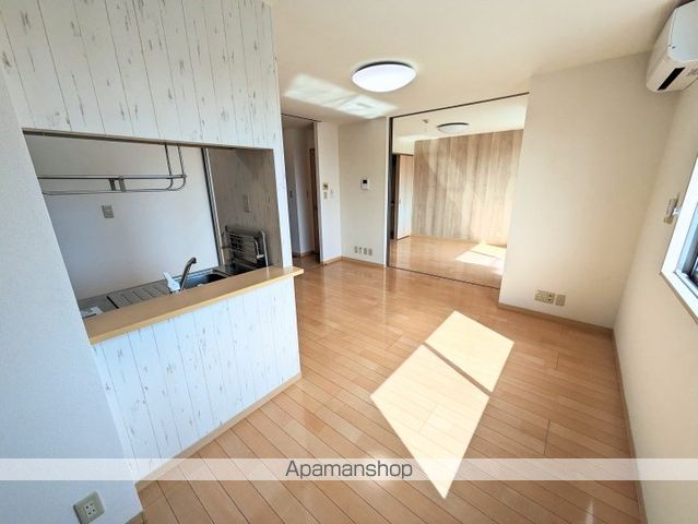シャーメゾンひらい A棟の内装写真