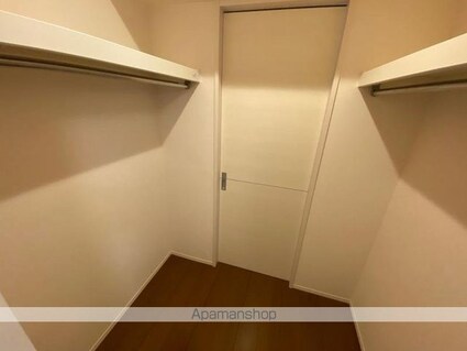 ポルト太田[4LDK/103.61m2]の収納