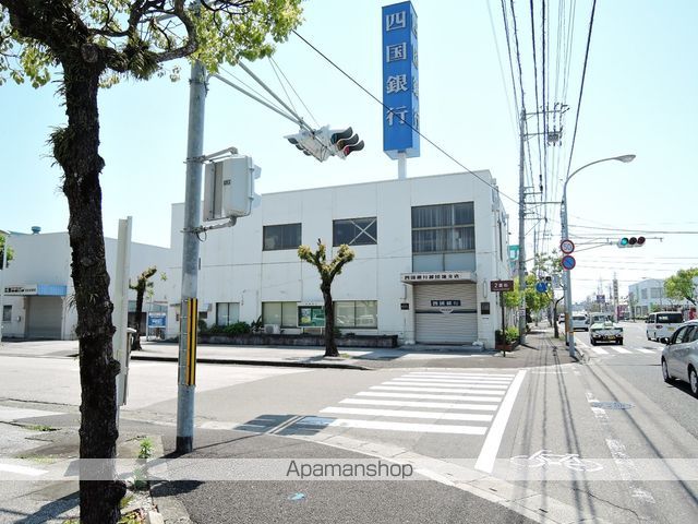 リヴェール北御座 C棟の周辺写真