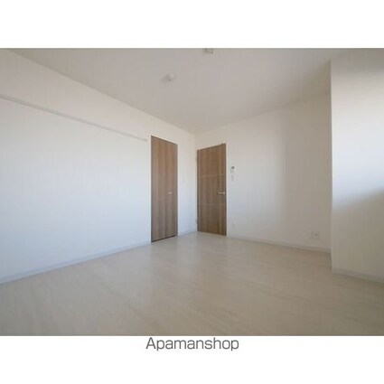 プレスティ則武[2LDK/69.78m2]のリビング・居間5