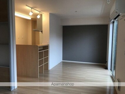 ＣＲＥＡＩＩ[2LDK/51.46m2]のリビング・居間