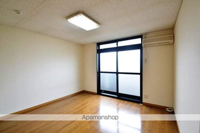 For Rent M1の内装写真