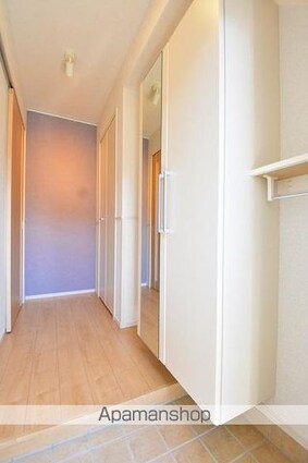 ヴィオラ　グランデ　Ⅱ[1LDK/47.66m2]の玄関