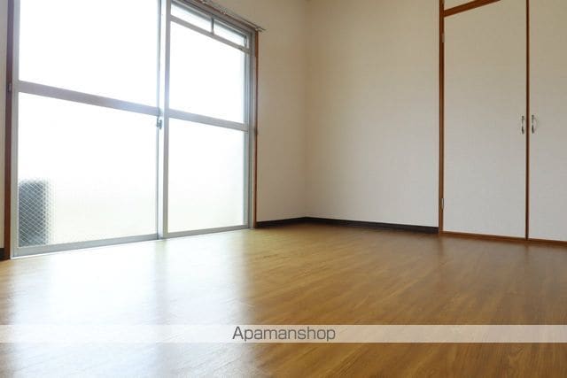 PLEAST光町の内装写真